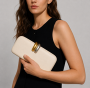 The Passage Clutch