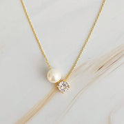 Apres Snowfall Necklace