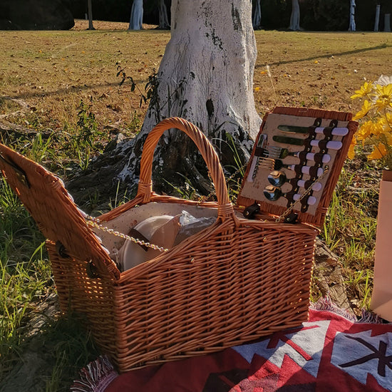The Windsor Picnic Basket