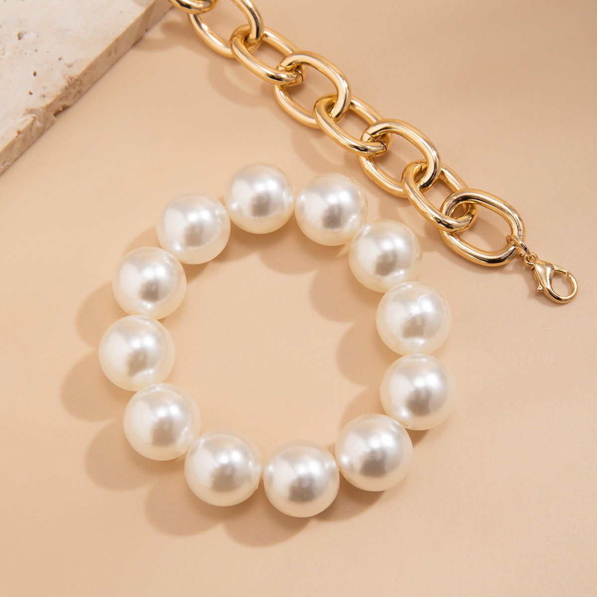 Pirouette Pearl and Chain Bracelet